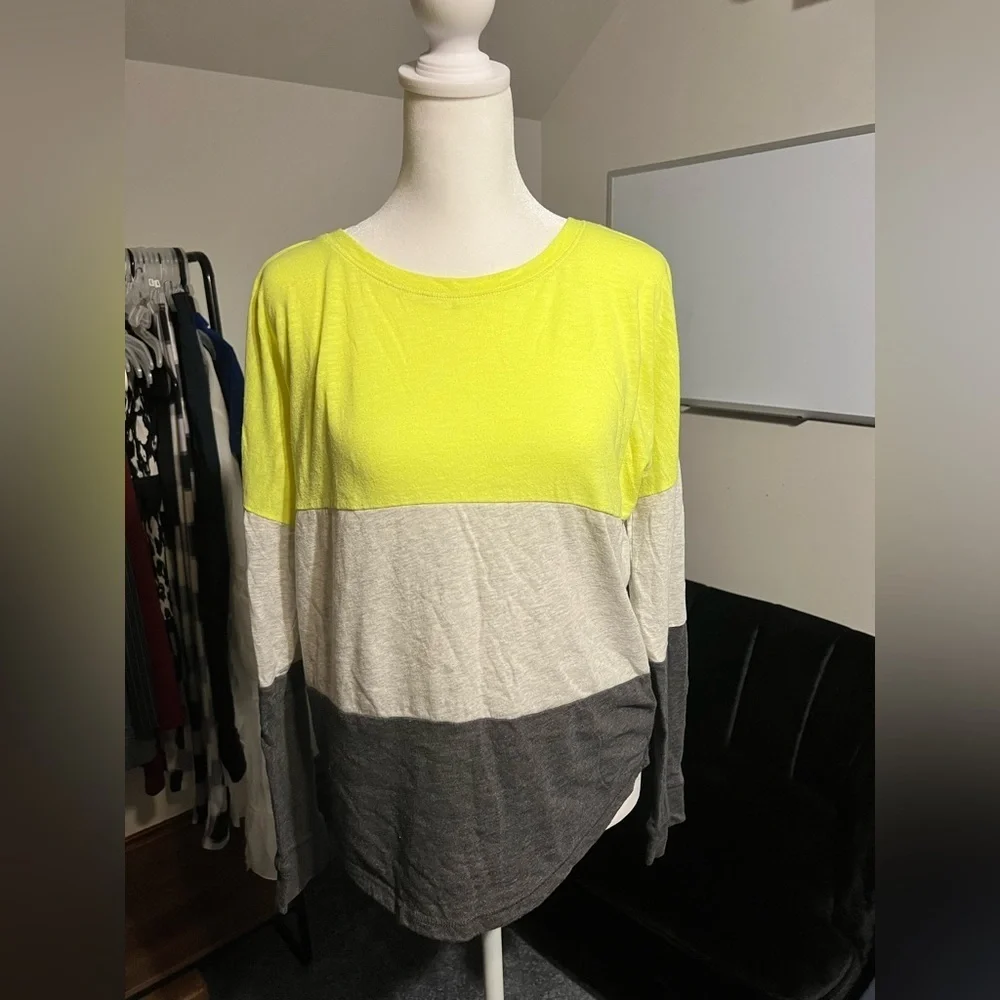 3/$15 Colorblock Girls Top - Yellow, Gray, and Black